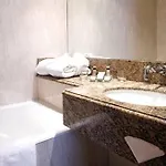 オテル オルセ オペラ ベスト ウェスタン プレミア コレクション 4*
