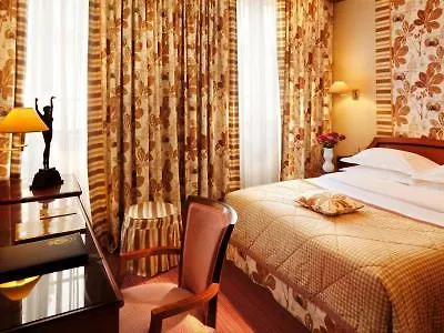 Horset Opera, Western Premier Collection 4*