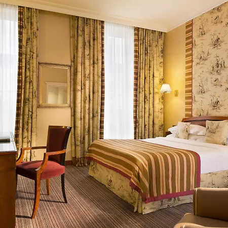Horset Opera, Western Premier Collection 4*