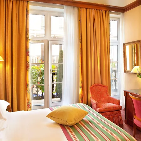 Horset Opera, Western Premier Collection Hotel 4*