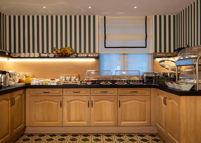 ホテル オテル オルセ オペラ ベスト ウェスタン プレミア コレクション