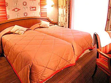 ホテル オテル オルセ オペラ ベスト ウェスタン プレミア コレクション パリ